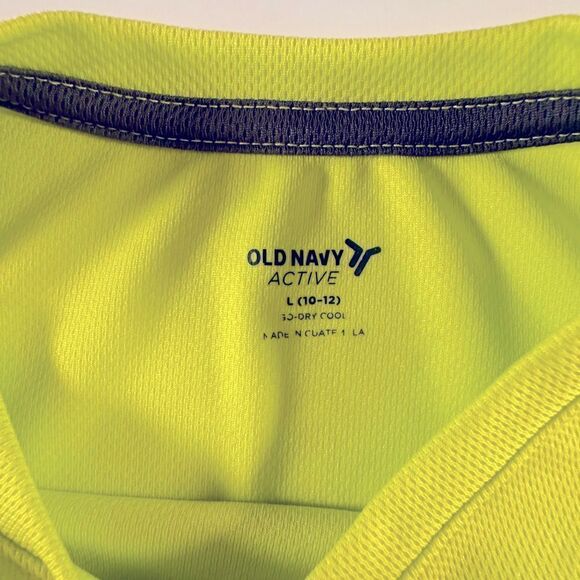 Old Navy Active Boys Athletic T shirt - Picture 2 of 5